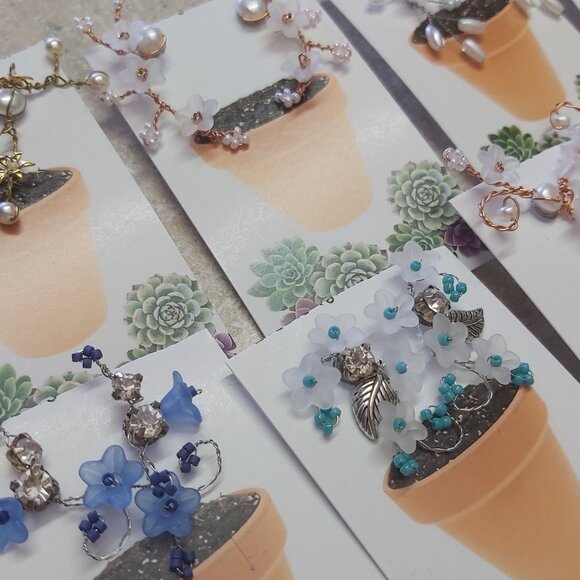 Reseller or Gift lot  9 pairs of  handmade beaded earrings post w/ wrap LOT3 - Picture 3 of 4